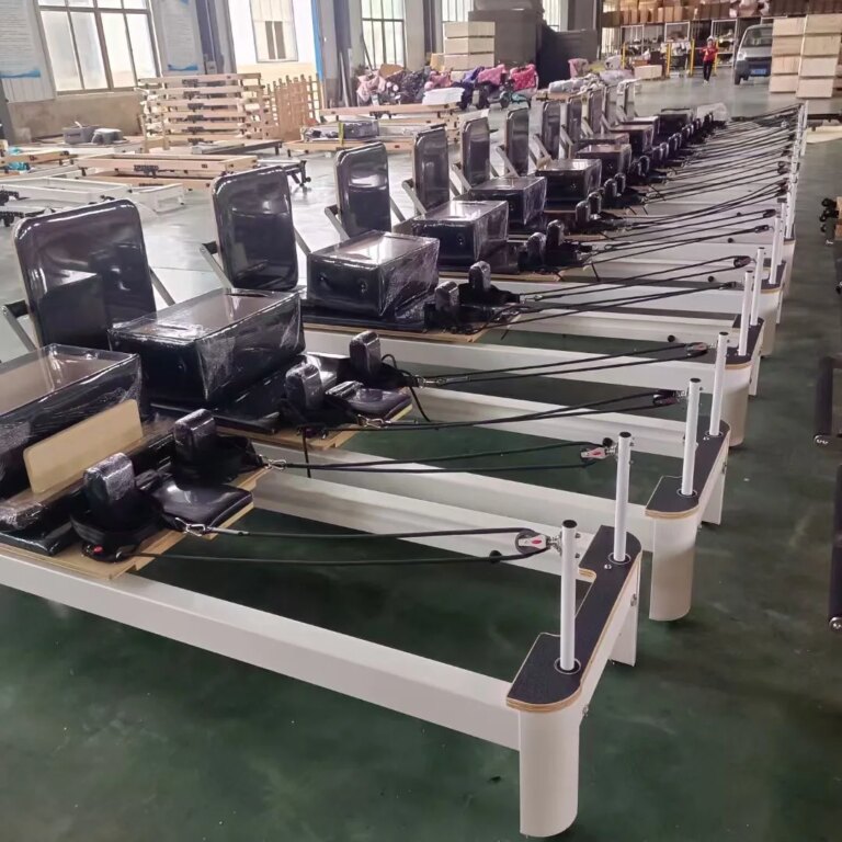 Pilates Reformer Machine with Aluminum Alloy Frame for Studio & Home Muscle Training
